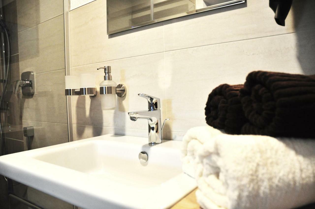 ארצל אים פלאצטל Appartement Alpenzauber מראה חיצוני תמונה